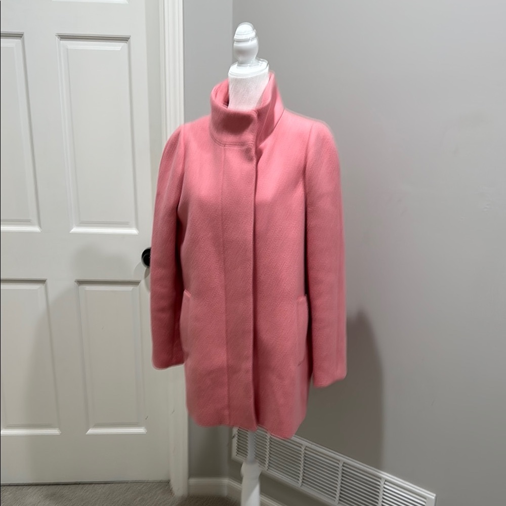 Elegant Pink Women's Coat